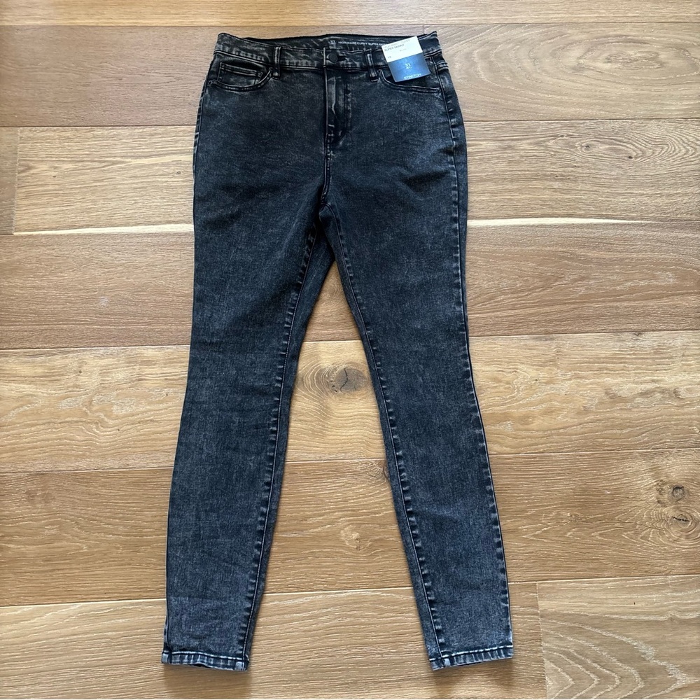 NWT New York & Company Size 10 Black High Waist Curvy Super Skinny Jeans
